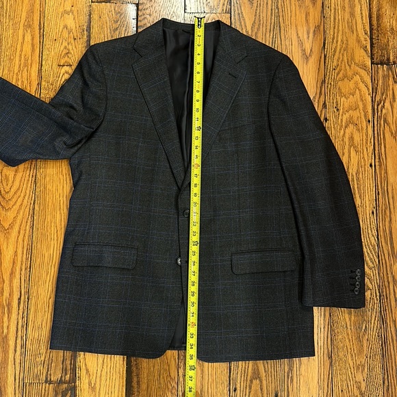 CUSTOM MADE MENS DESIGNER WOOL TWO BUTTON GRAY, BLUE, TAN AND BLACK SPORTCOAT - Picture 5 of 8